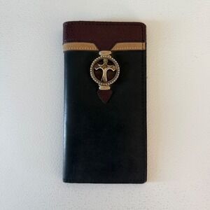 Texas Leather Manufacturing western rodeo wallet‎ silver cross concho